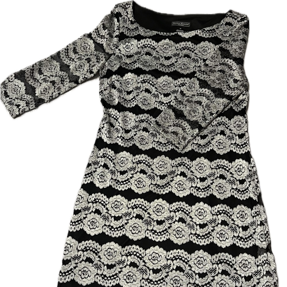 Jessica Howard Evenings black and silver dress. 3/4 sleeves. Size 14.